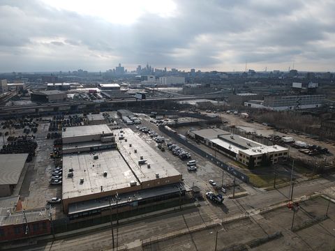  in Detroit MI 1574 LYMAN Pl.jpg