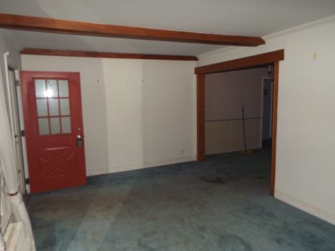 Single Family Residence in Garden City MI 31478 ROSSLYN Avenue 12.jpg