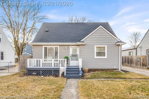 Single Family Residence in Berkley MI 4155 TYLER Avenue.jpg