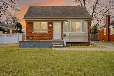 Single Family Residence in Allen Park MI 15225 Aster Avenue.jpg