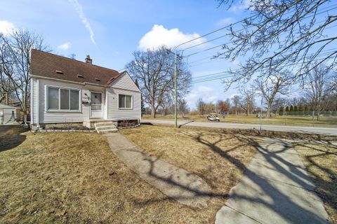 Single Family Residence in Redford Twp MI 15987 GARFIELD.jpg
