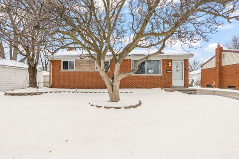 Single Family Residence in Westland_Wayne MI 30815 Avondale Street.jpg