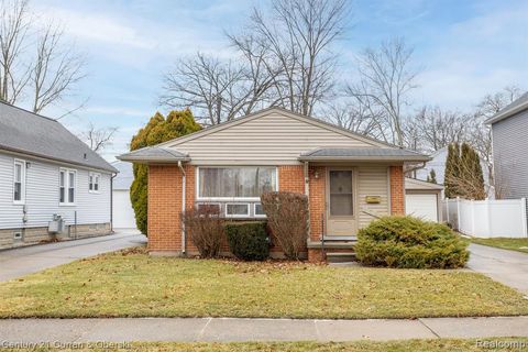 Single Family Residence in Berkley MI 2651 GRIFFITH Avenue.jpg