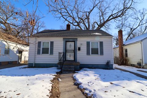 Single Family Residence in Detroit MI 20060 GLASTONBURY Road.jpg