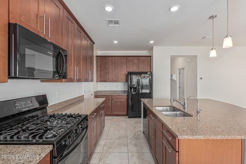 Single Family Residence in Out of Area AZ 20403 W Calle Encorvada 10.jpg