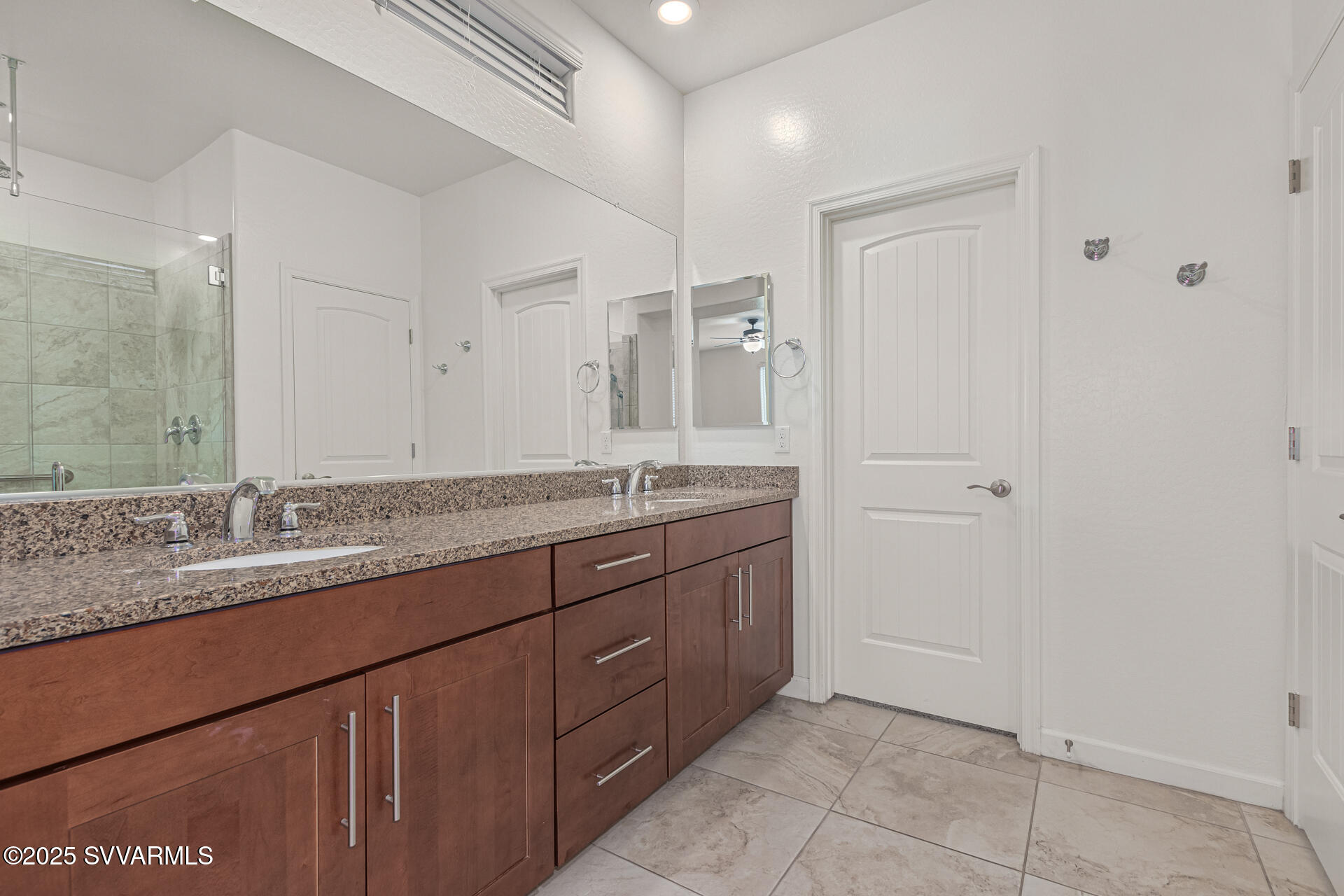 Single Family Residence in Out of Area AZ 20403 W Calle Encorvada 14.jpg