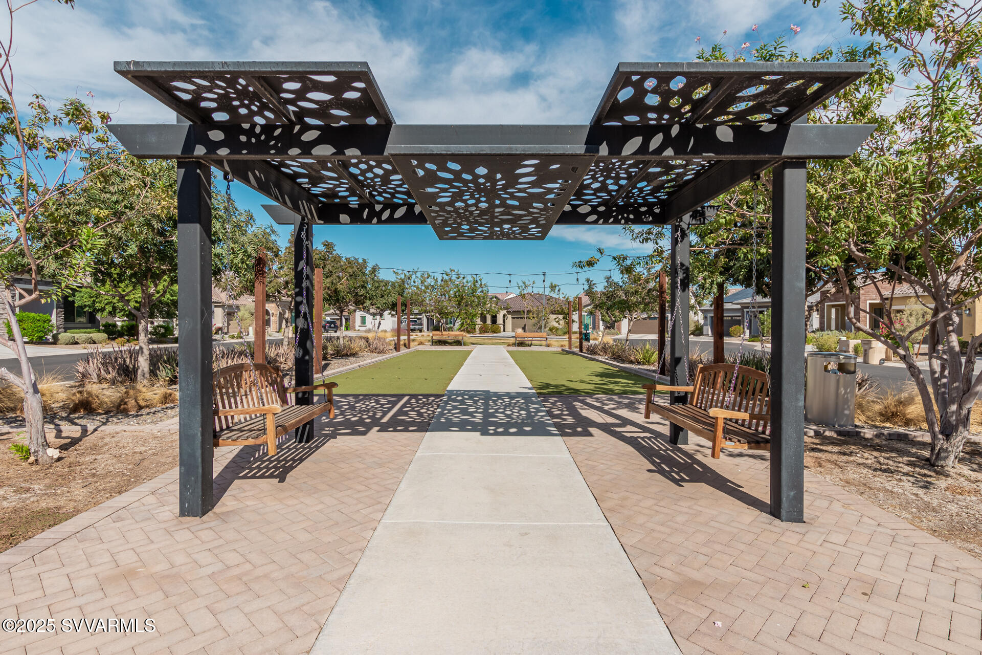 Single Family Residence in Out of Area AZ 20403 W Calle Encorvada 30.jpg