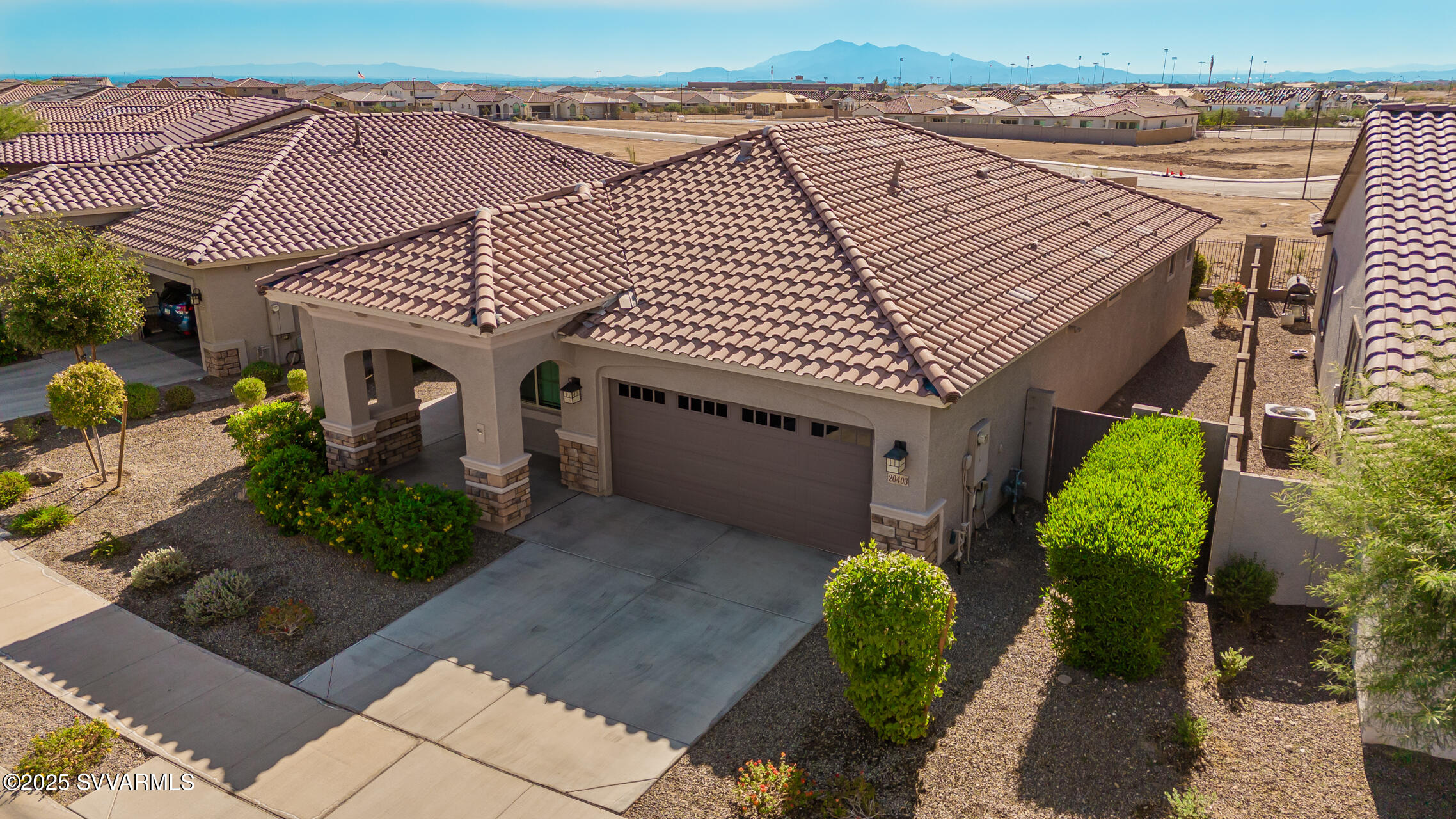 Single Family Residence in Out of Area AZ 20403 W Calle Encorvada 33.jpg