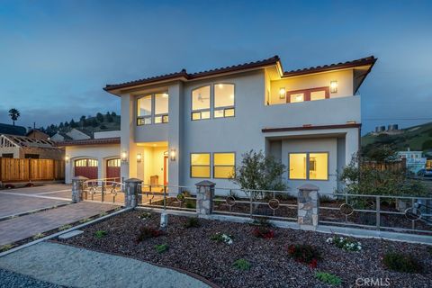 Single Family Residence in Cayucos CA 2901 Ocean Boulevard.jpg