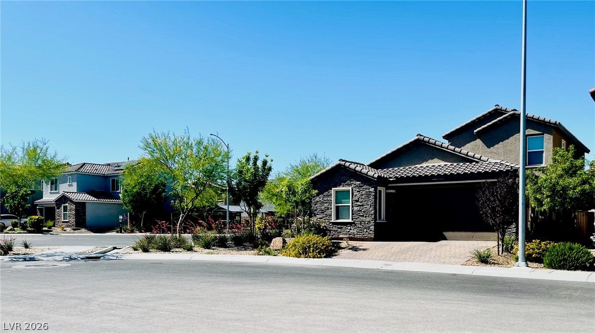 4376 Latitude Valley Ct, North Las Vegas, NV 89084 photo