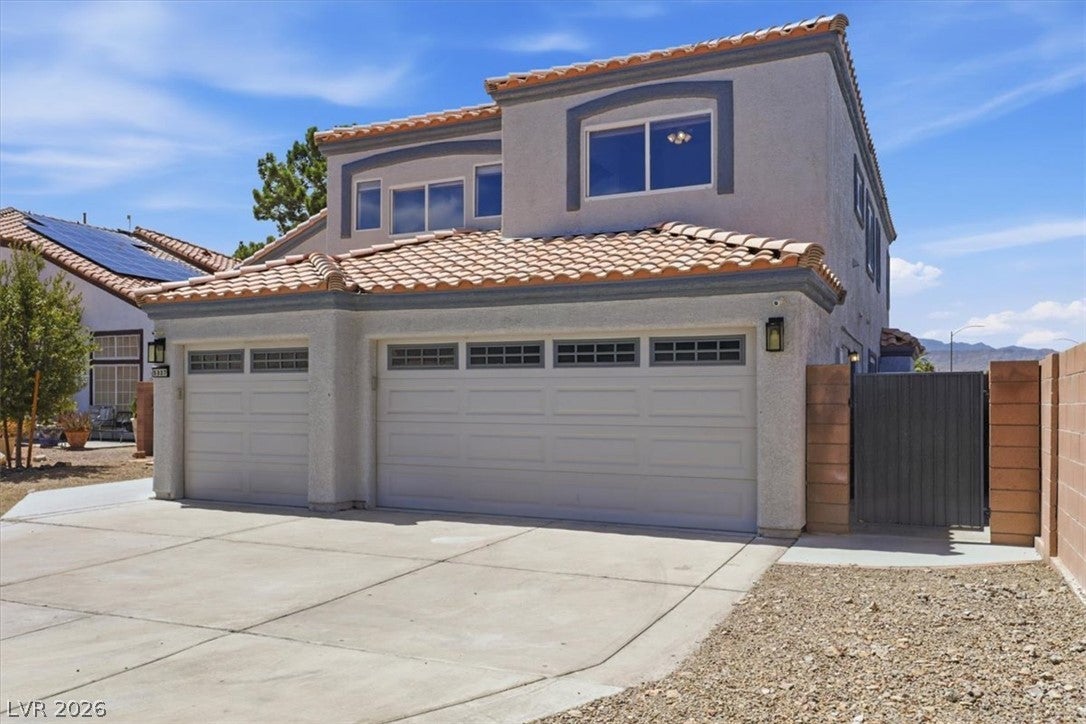 5337 Bright Sun Ct, Las Vegas, NV 89130 photo