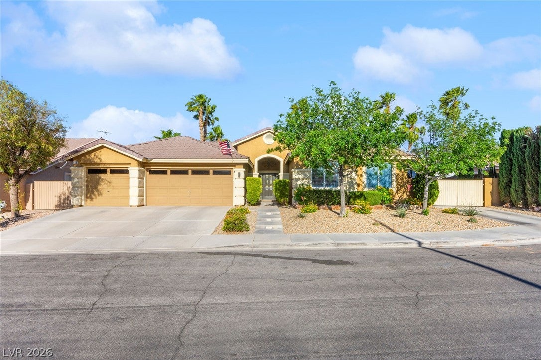496 Grassrange Ln, Henderson, NV 89052 photo