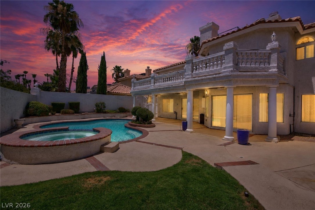 276 Helmsdale Dr, Henderson, NV 89014