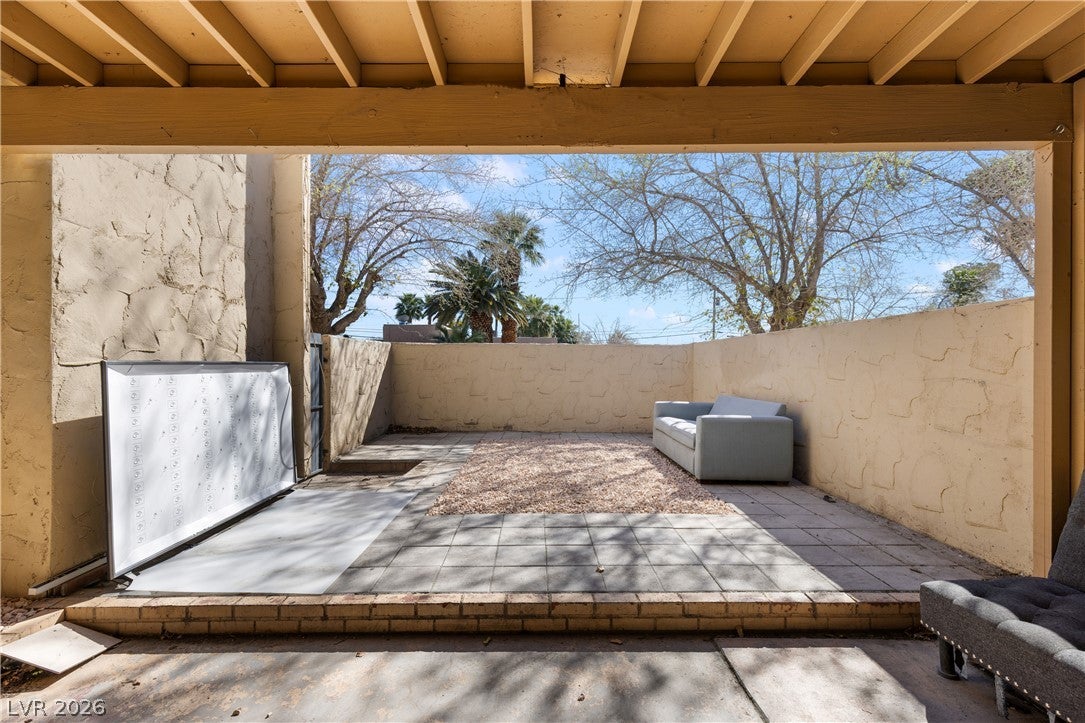 4304 Devlin Green Ct, Las Vegas, NV 89110 photo