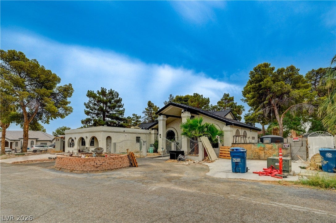 2681 E Hacienda Ave, Las Vegas, NV 89120 photo