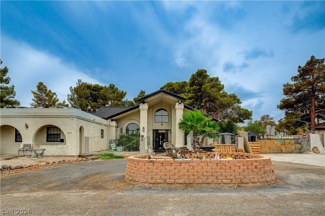 2681 Hacienda Ave, Las Vegas, NV 89120