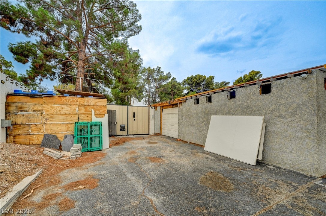 2681 E Hacienda Ave, Las Vegas, NV 89120 photo