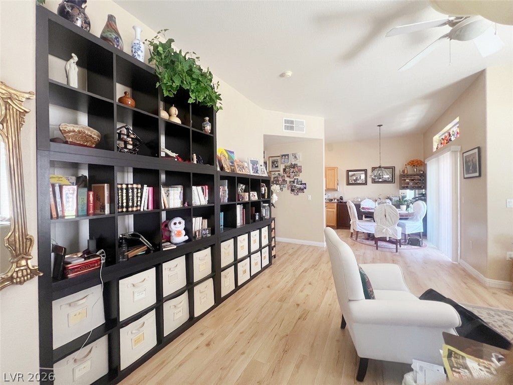 2305 W Horizon Ridge Pkwy #1613, Henderson, NV 89052 photo