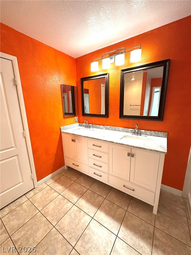 8156 Blue Hope Diamond Ln, Las Vegas, NV 89139 photo