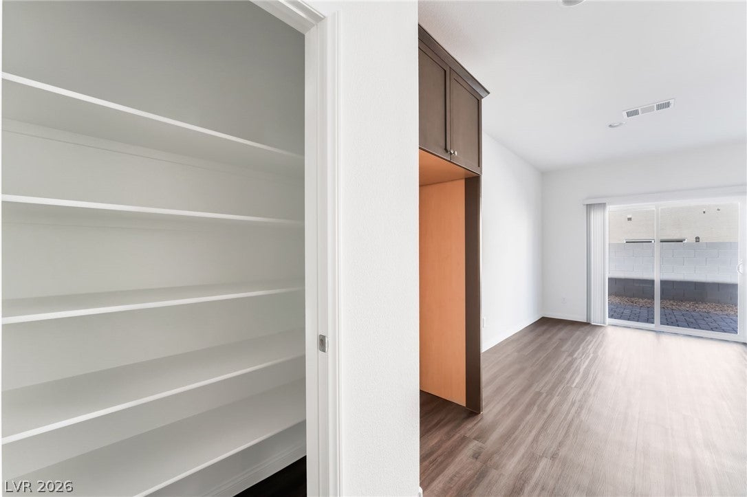 4267 Galaxy Gaze Ave, Las Vegas, NV 89110 photo