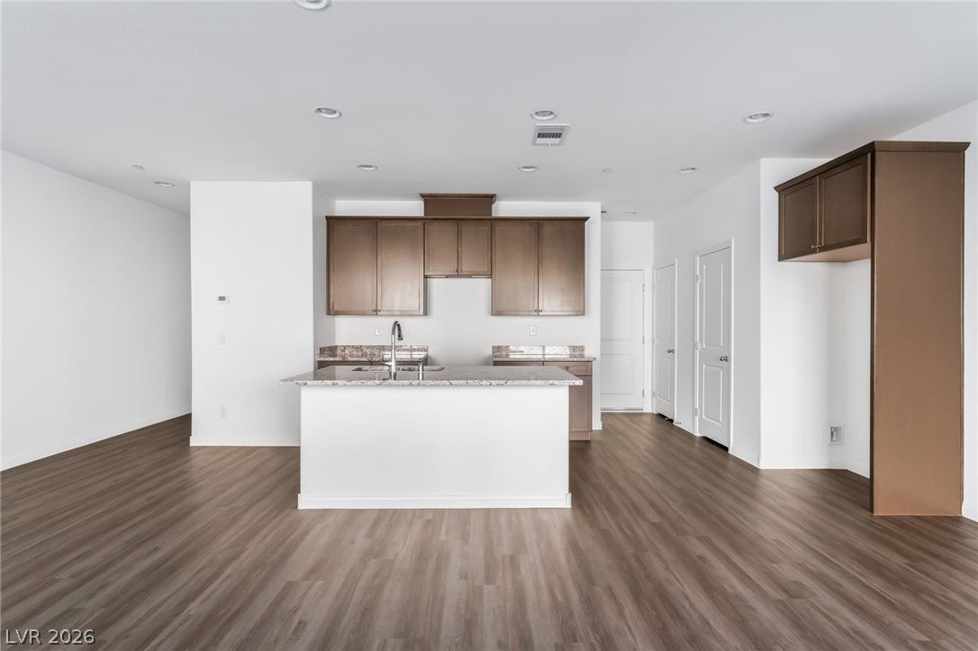 4267 Galaxy Gaze Ave, Las Vegas, NV 89110 photo