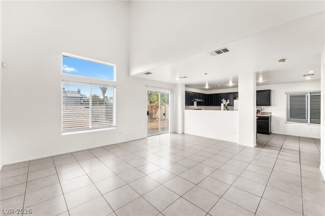 5942 Sleepy Fawn Dr, Las Vegas, NV 89142 photo