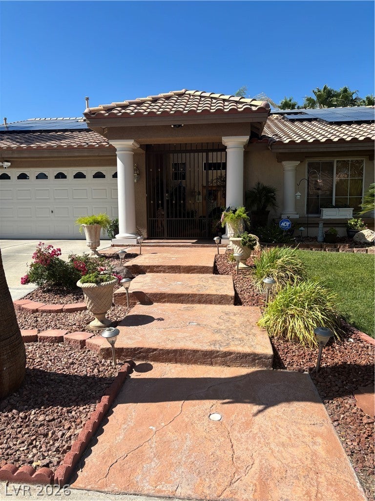 1412 October Oak Ave, Las Vegas, NV 89123 photo