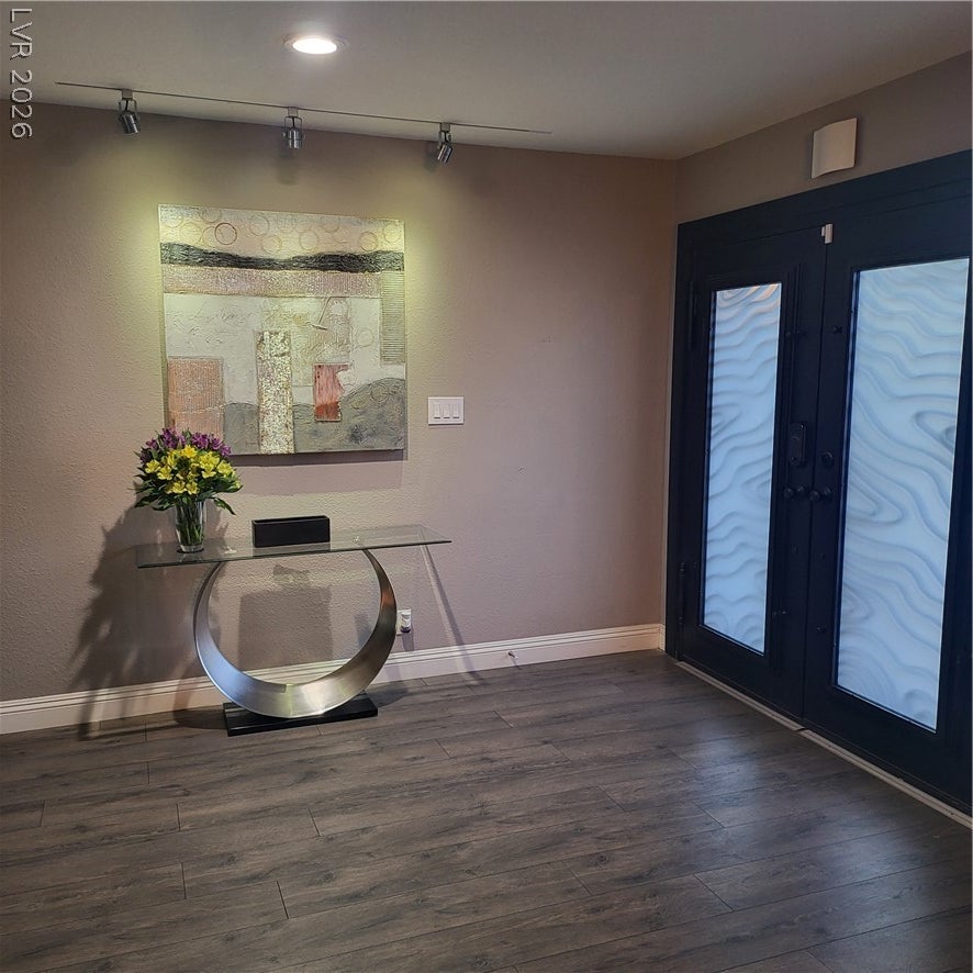 2917 Colanthe Ave, Las Vegas, NV 89102 photo