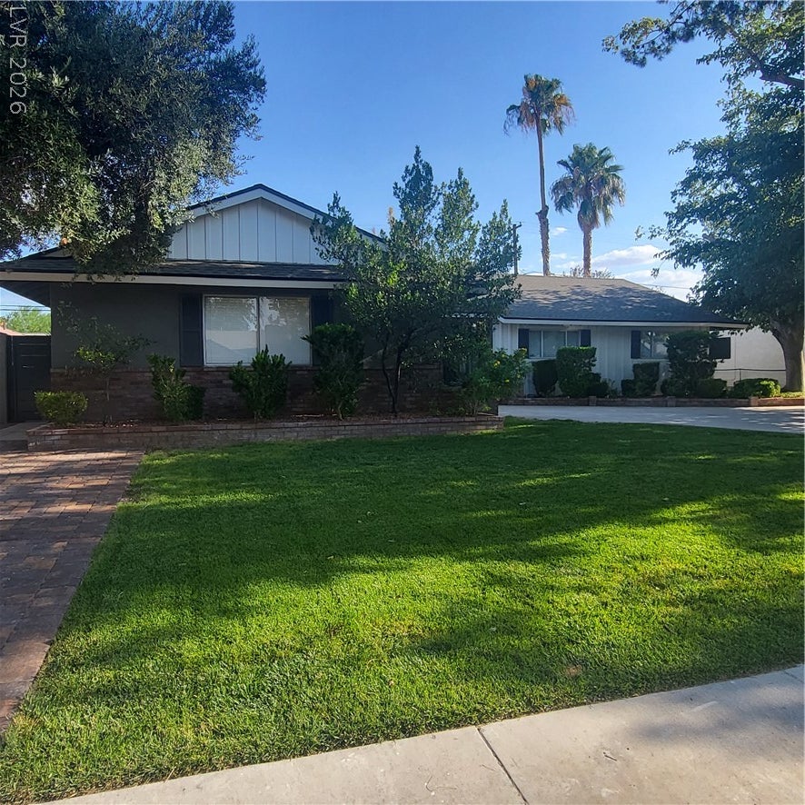 2917 Colanthe Ave, Las Vegas, NV 89102