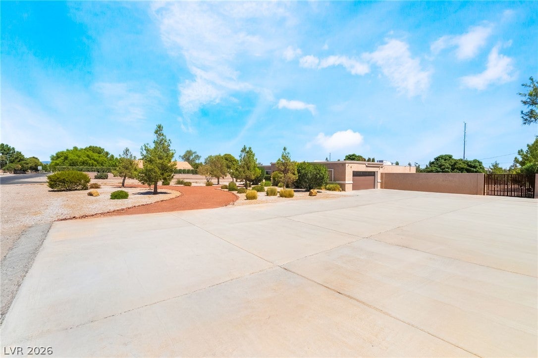 9120 Mohawk St, Las Vegas, NV 89139 photo
