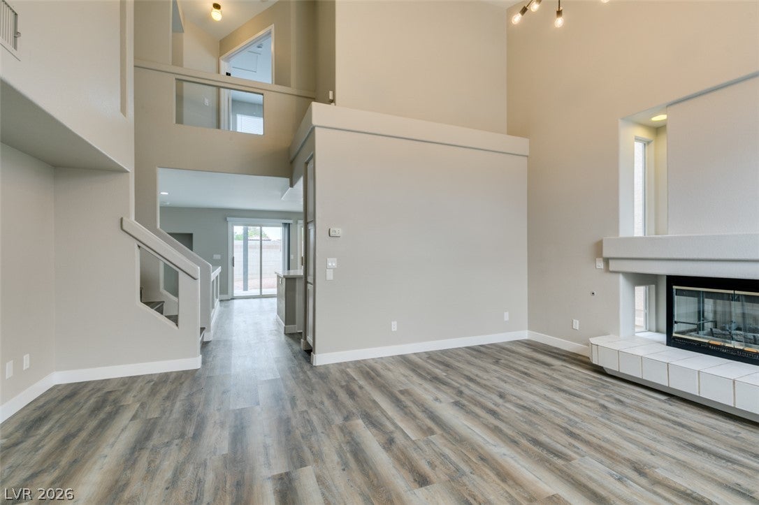 8721 Raindrop Canyon Ave, Las Vegas, NV 89129 photo