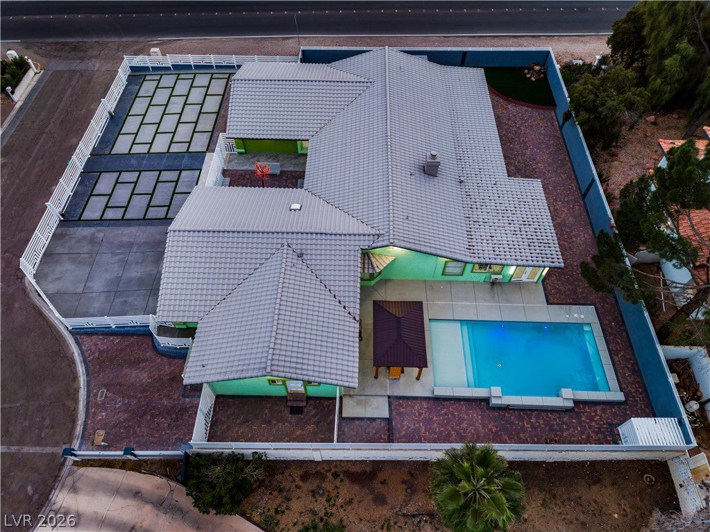 3160 E Viking Rd, Las Vegas, NV 89121 photo