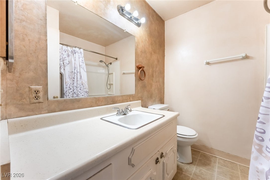 3091 Oxford Ln, Las Vegas, NV 89121 photo