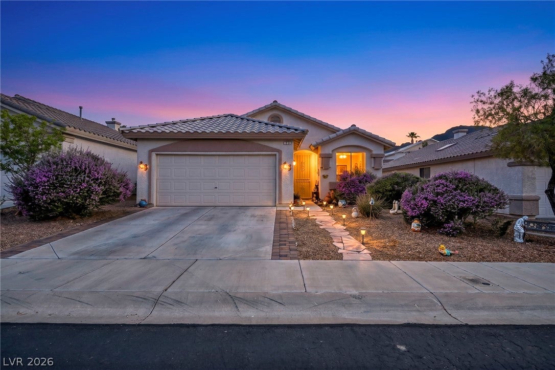 49 Blaven Dr, Henderson, NV 89002