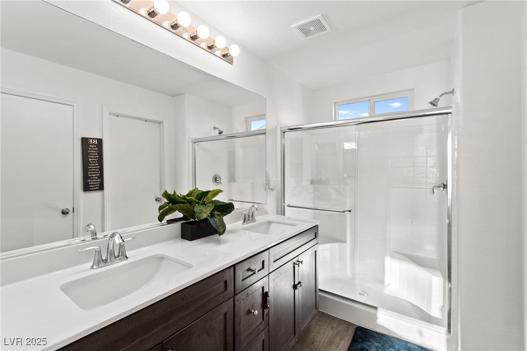 4057 Pioneer Ridge Ct, Las Vegas, NV 89115 photo