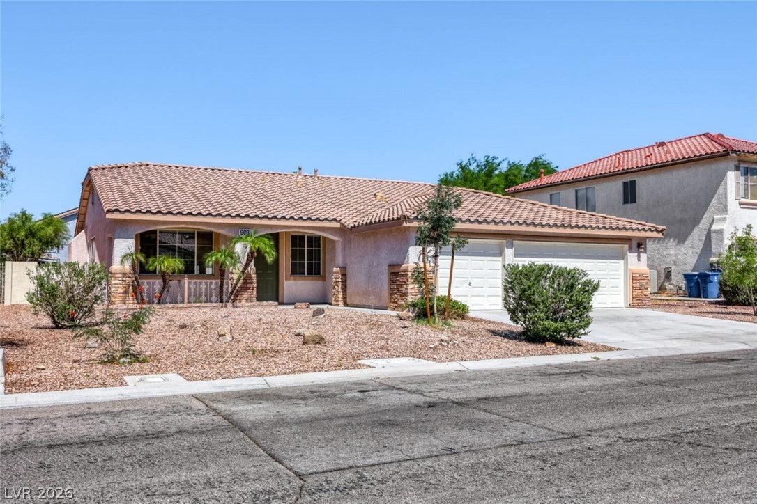 903 Golden Poppy St, Las Vegas, NV 89110 photo