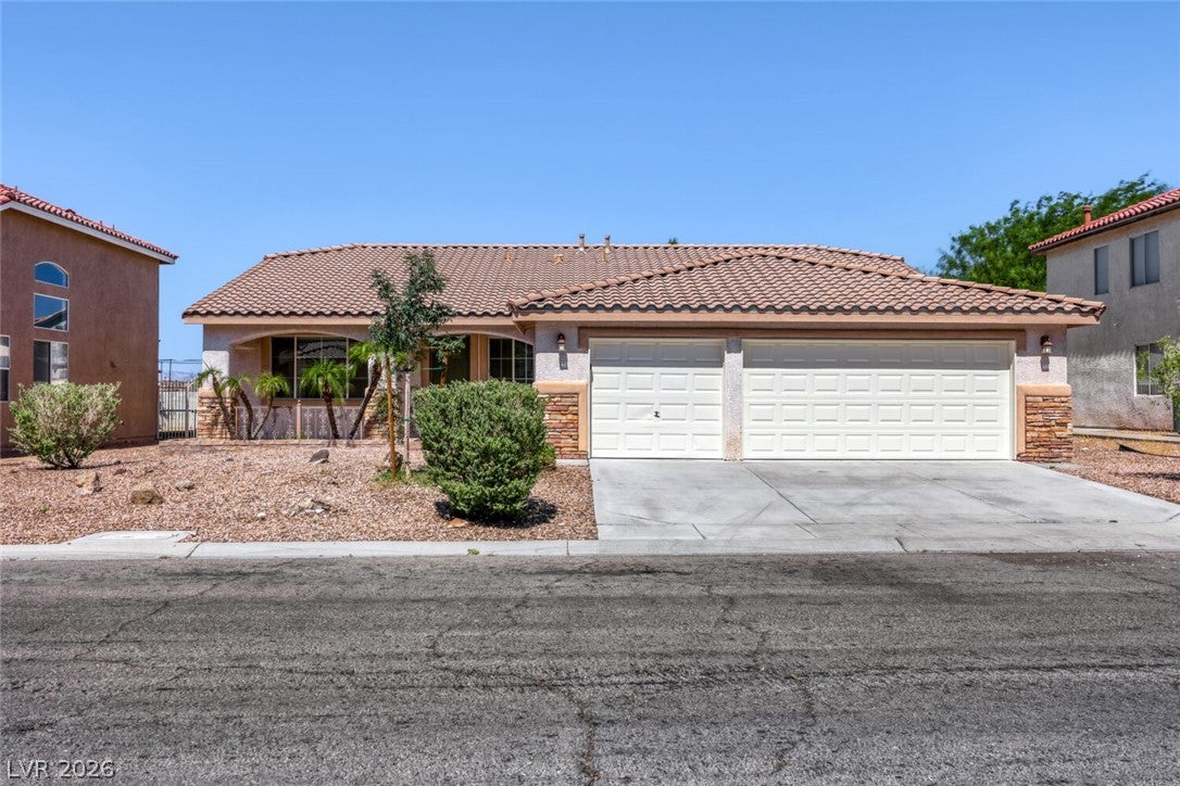903 Golden Poppy St, Las Vegas, NV 89110