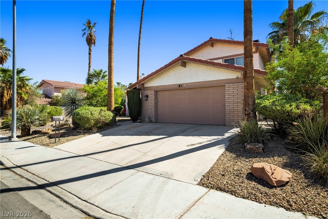 3804 Red Rock St, Las Vegas, NV 89103 photo
