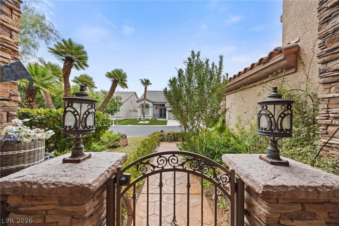 36 Misty Spring Ct, Las Vegas, NV 89148 photo