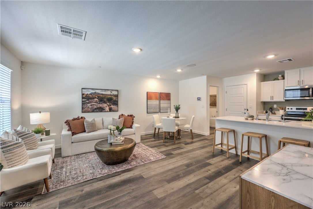 986 Desert Spruce St, Las Vegas, NV 89107 photo