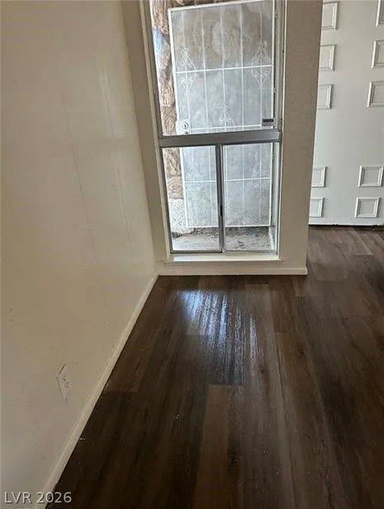 3955 Ventura Way, Las Vegas, NV 89121 photo