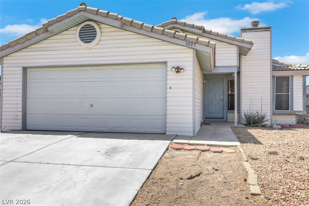 1005 Brookside Ct, Henderson, NV 89015 photo