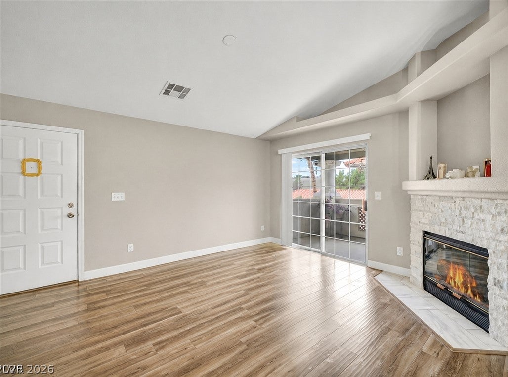 3424 Winterhaven St #201, Las Vegas, NV 89108 photo