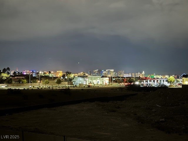5770 Camino Rd, Las Vegas, NV 89118 photo