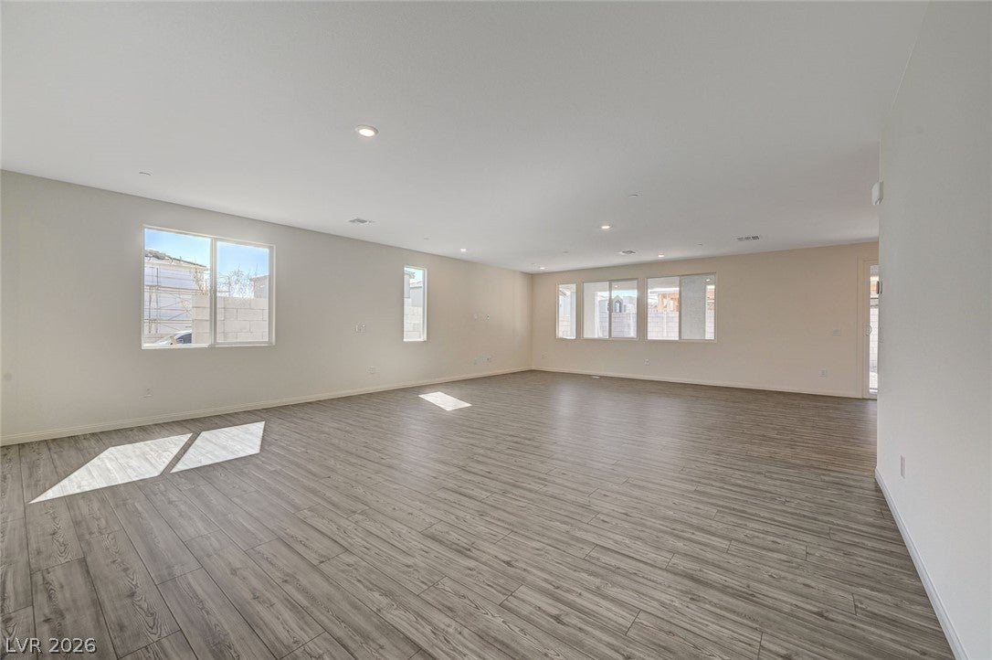 10165 Handline Chute St, Las Vegas, NV 89166 photo