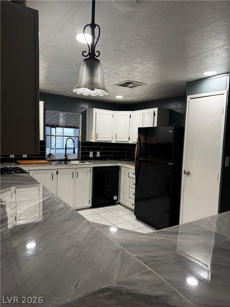 3785 Kolanut Ln, Las Vegas, NV 89115 photo
