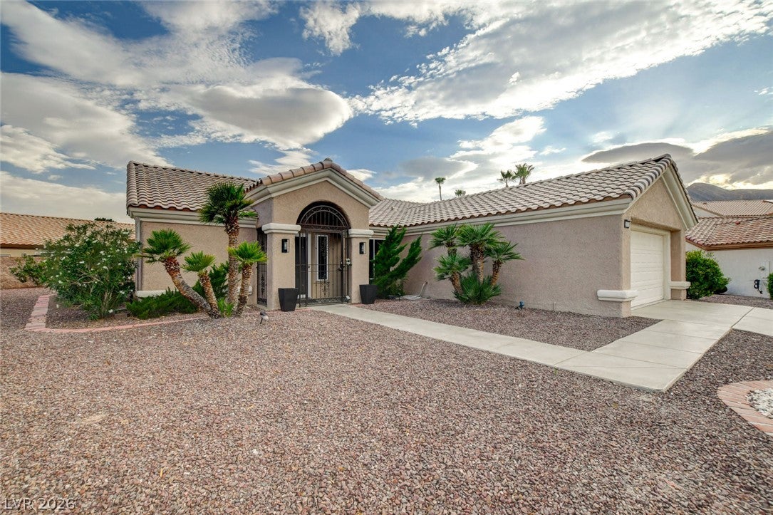 2401 Ocean Edge Ct, Las Vegas, NV 89134 photo