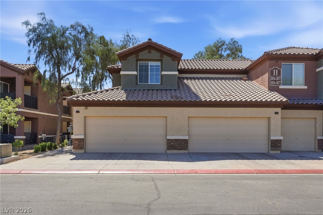 8324 Charleston Blvd, Las Vegas, NV 89117