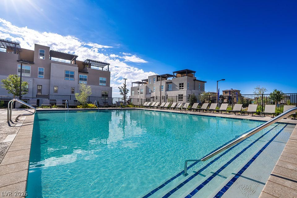 643 Talon Ridge St, Las Vegas, NV 89138 photo