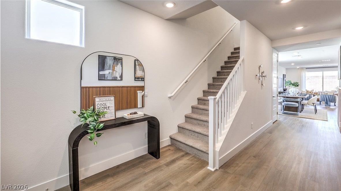 916 Kassie Lake Way, North Las Vegas, NV 89084 photo